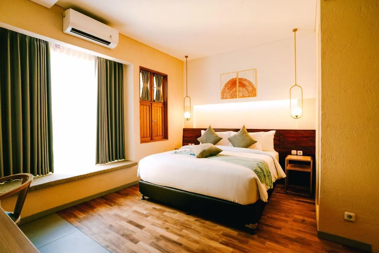Tanaga Coliving Hotel Seminyak