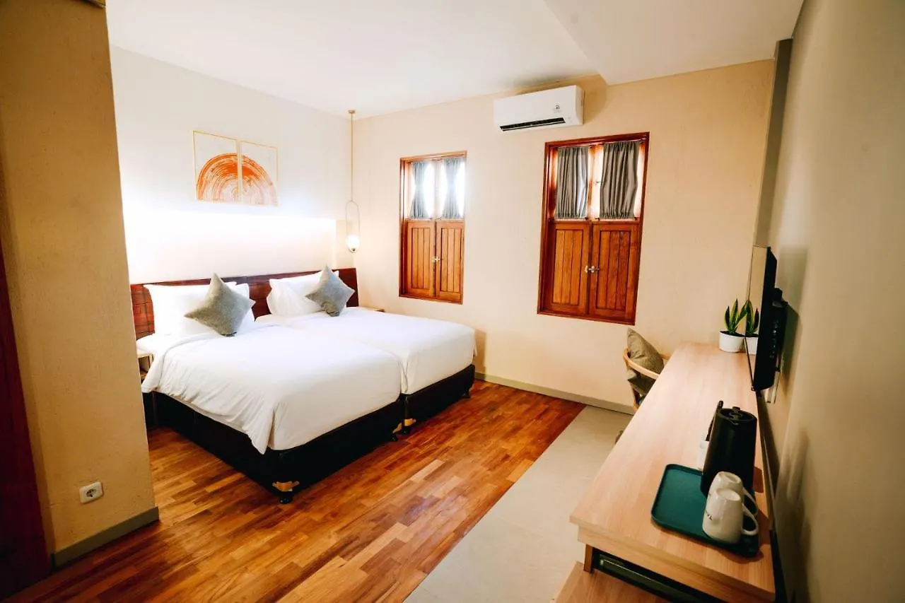 Tanaga Coliving Hotel Seminyak