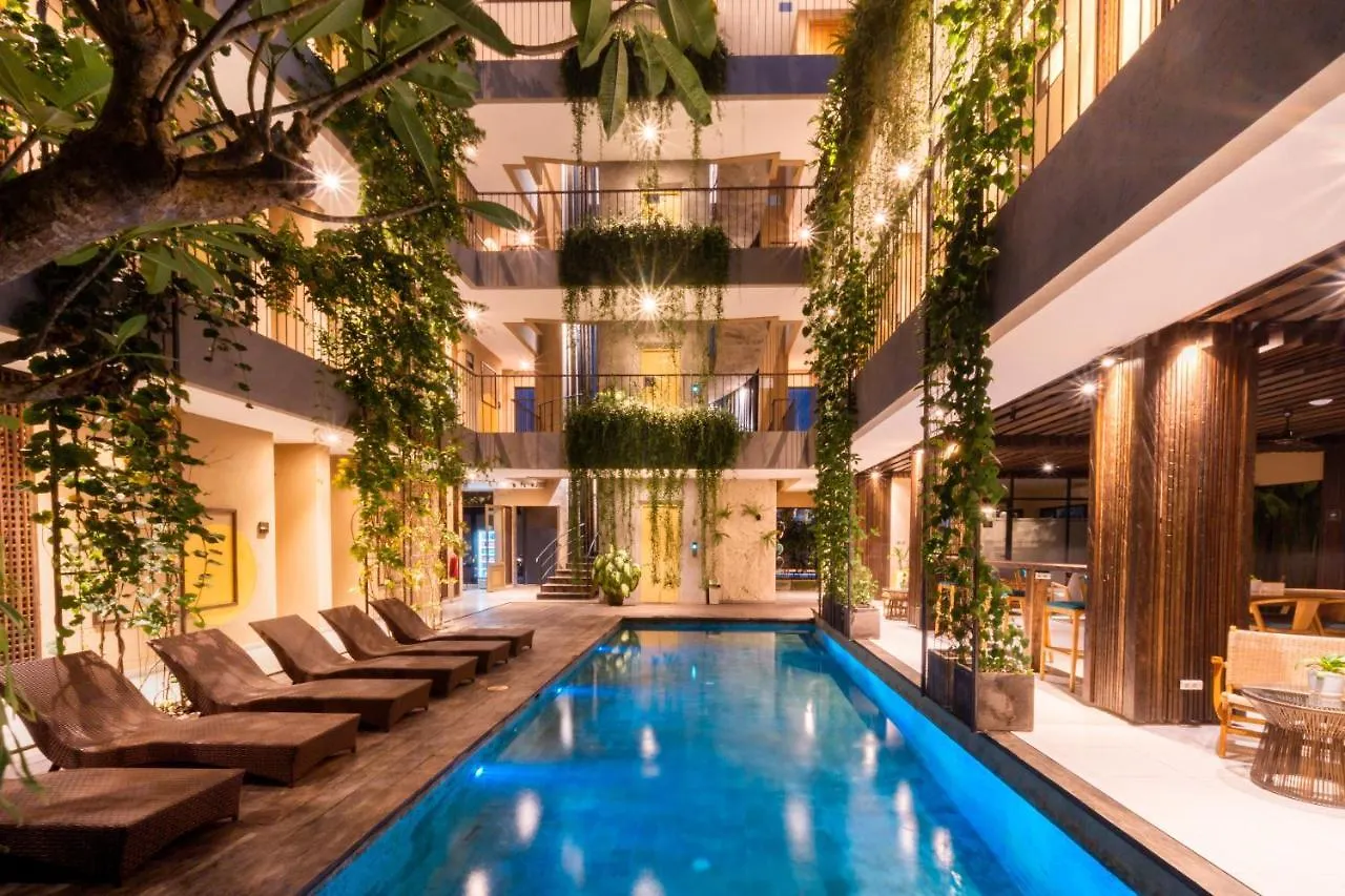 Tanaga Coliving Hotel Seminyak