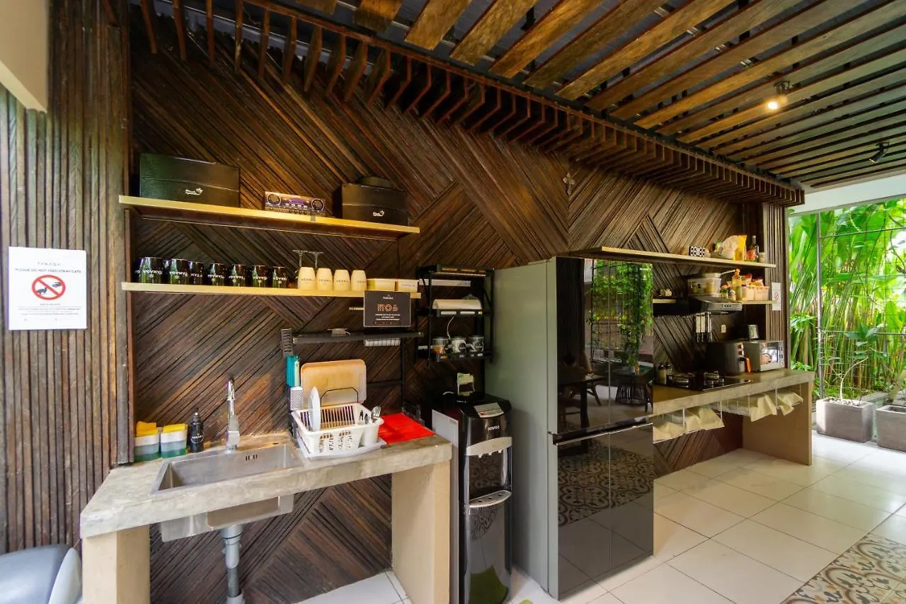 Tanaga Coliving Hotel Seminyak   Seminyak (Bali)