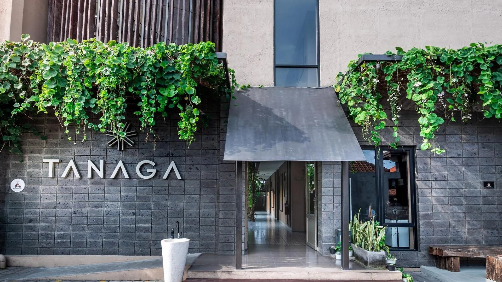 Tanaga Coliving Hotel Seminyak  3*, Seminyak (Bali) Indonesia