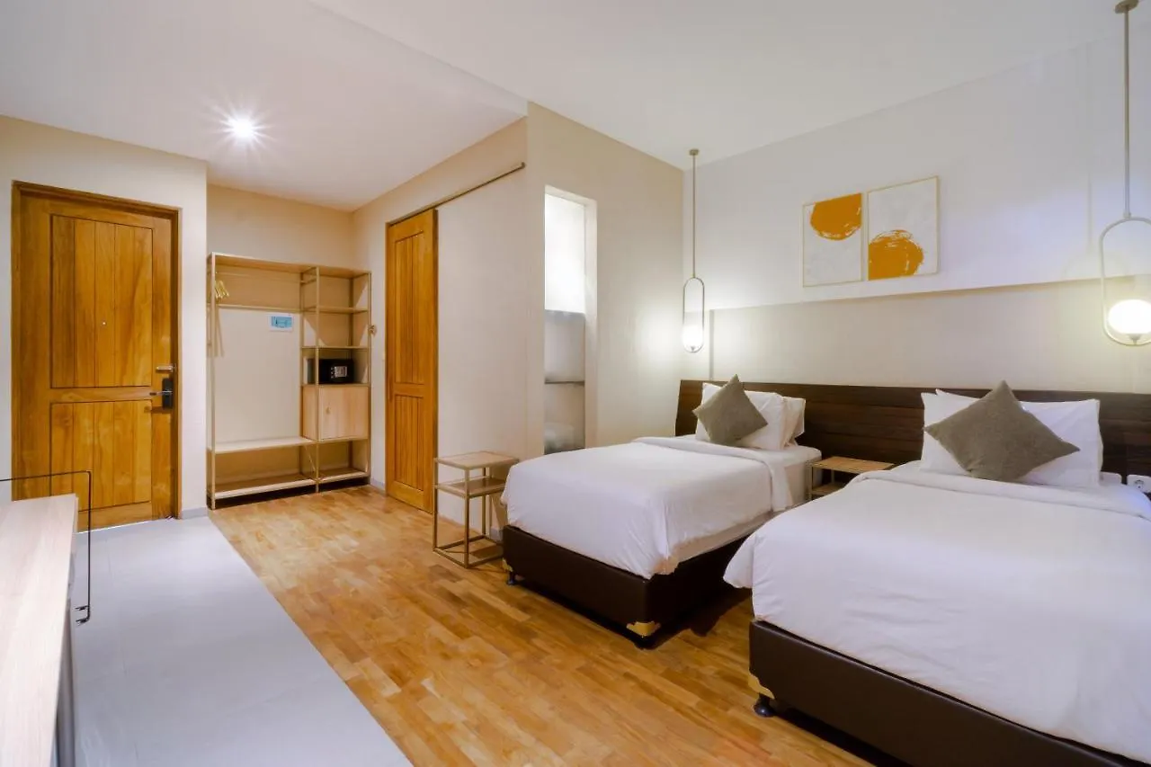 Tanaga Coliving Hotel Seminyak
